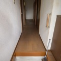離れ側　玄関～廊下