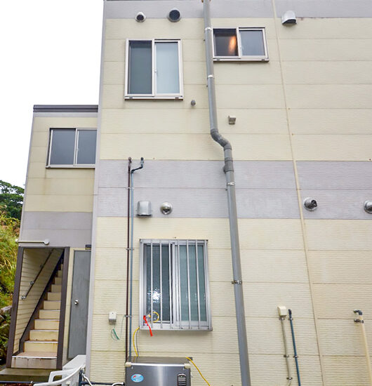 3・4号室外観（階段）01