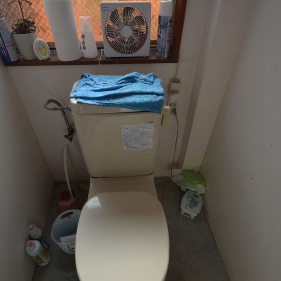 トイレ01