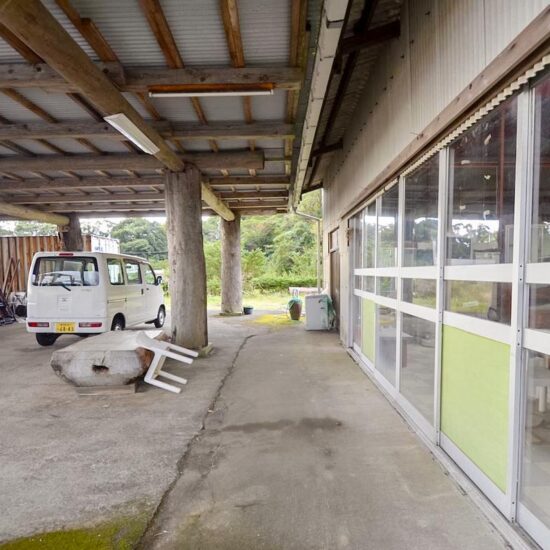 外観05（駐車場･資材置き場）