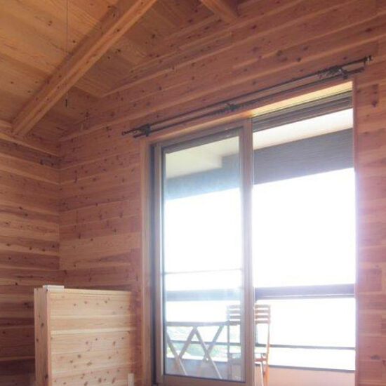 ２階ベランダ窓02