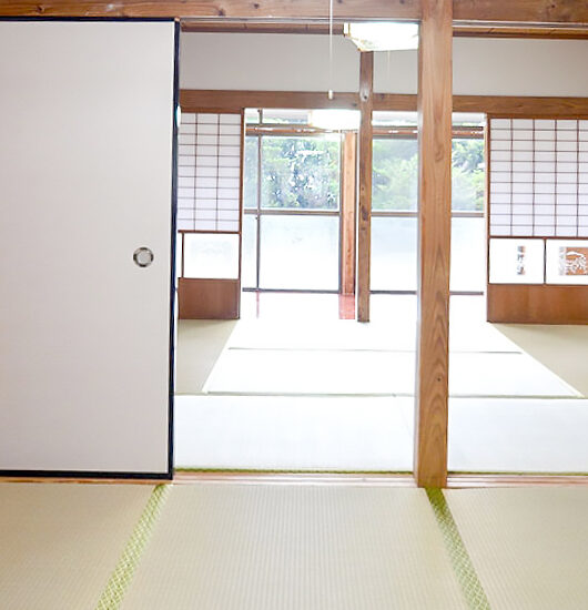 和室(3)4.5帖～和室(2)6帖