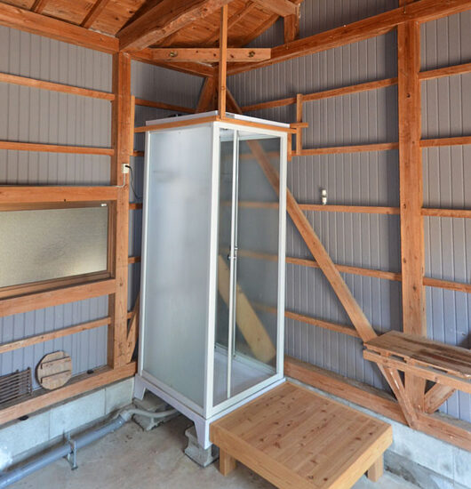 土間シャワー02